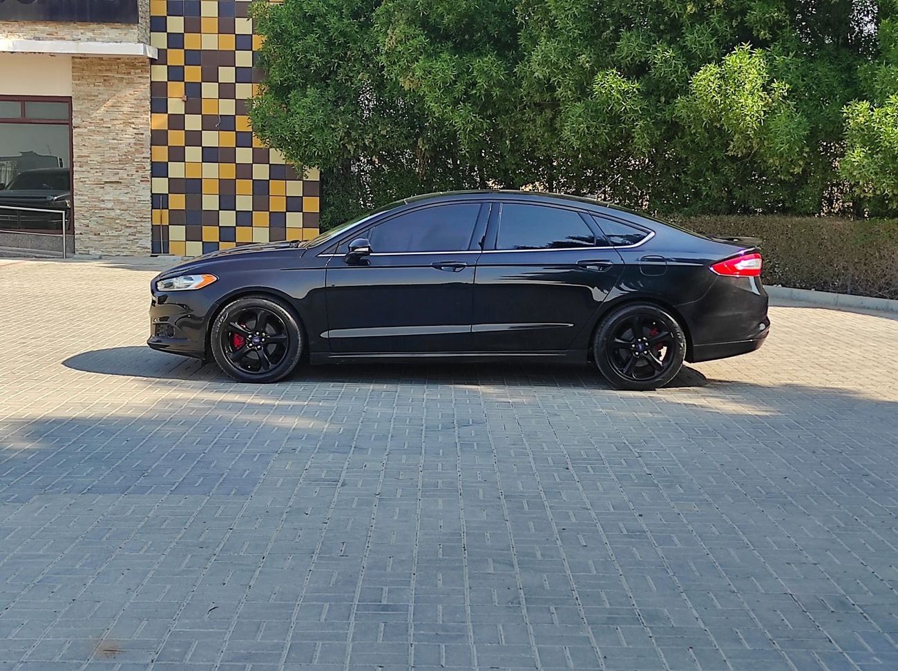 فورد فيوجن SE 2.0L Ford Fusion 2015 gcc V4 full opstions