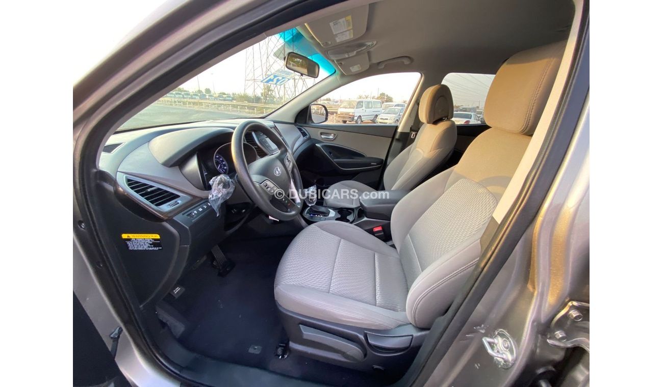 Hyundai Santa Fe 2018 HYUNDAI SANTAFE SPORT AWD / MID OPTION