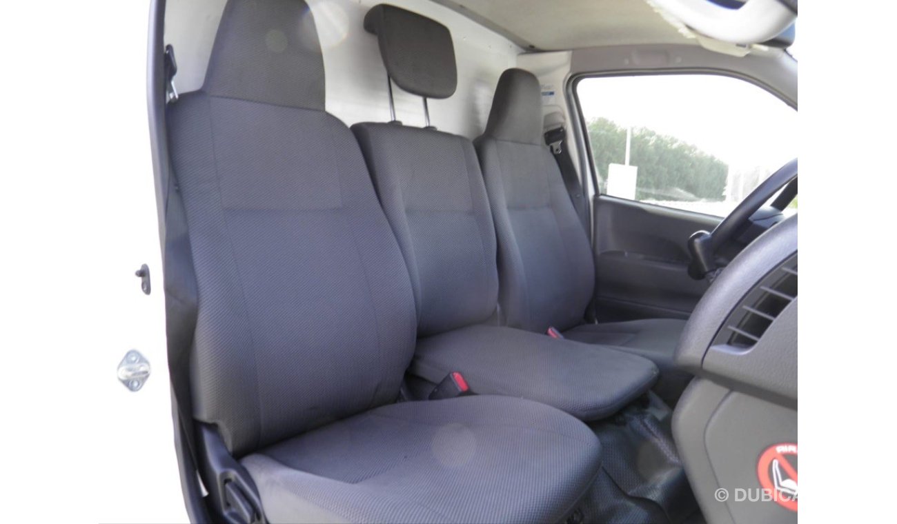 Toyota Hiace 2015 ref#742