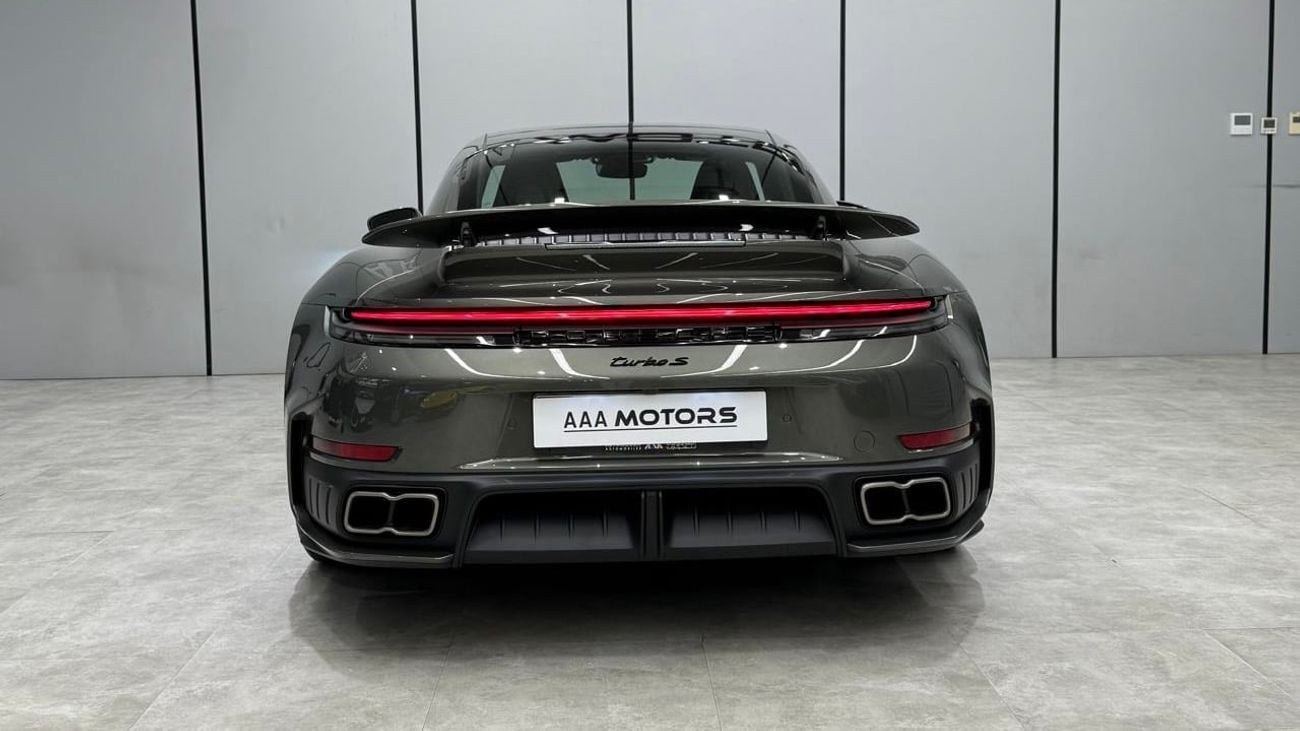 Porsche 911 TURBO S | GCC | Dealer warranty