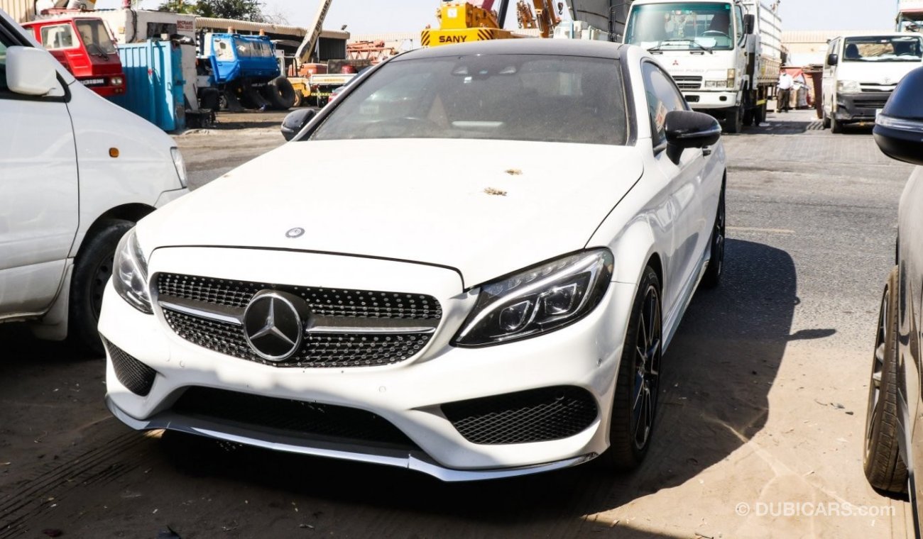 مرسيدس بنز C 200 كوبيه