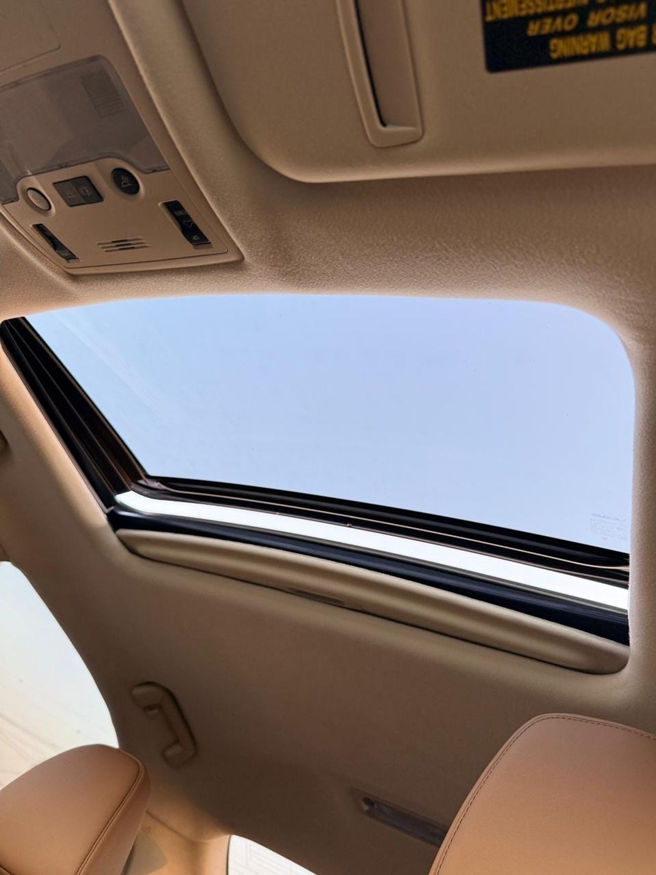 Lexus IS300 AWD (NON GCC) AWD