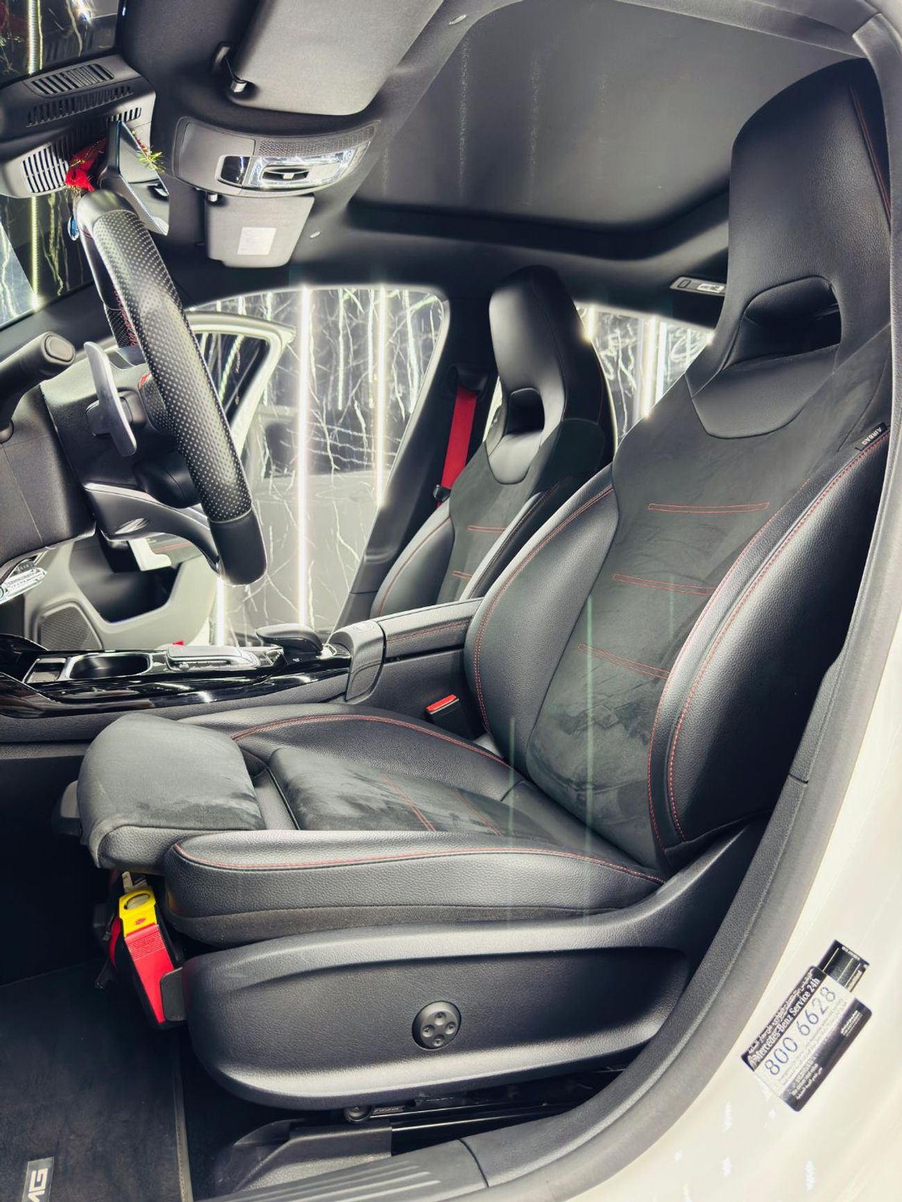 Mercedes-Benz A 35 AMG 4MATIC Hatchback 2022 Mercedes Benz A35 AMG, Dec 2026 Mercedes Warranty + Service Pack, GCC