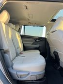 Toyota Highlander 2022 Toyota Highlander Hybrid GLE Full Option Gcc -2.5L V4 - Rear Camera & Sensor - Leather Seat - S
