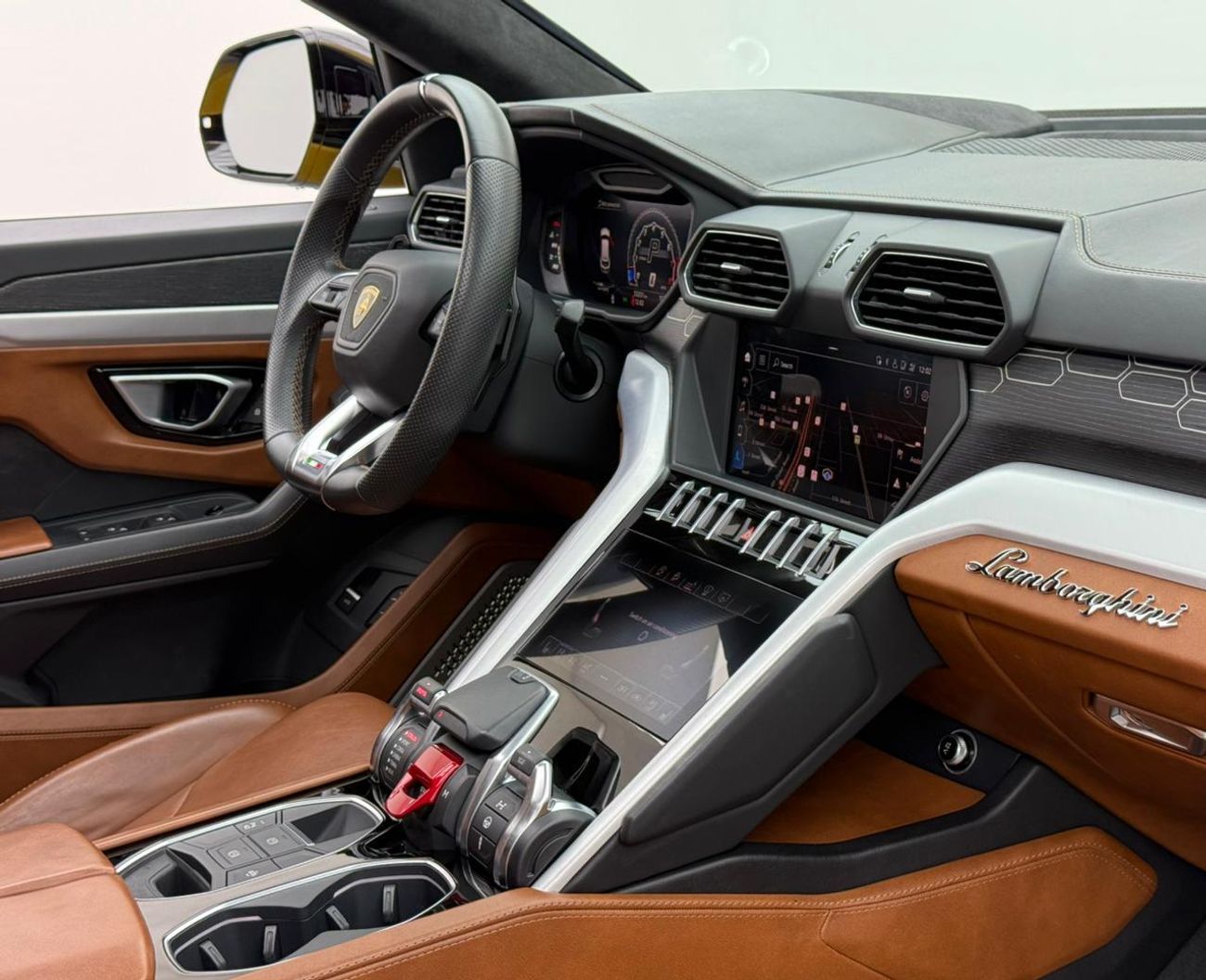 Lamborghini Urus STD 4.0T V8 2019 Lamborghini Urus, Warranty, Full Lamborghini Service History, Low Km, Fully Loaded,