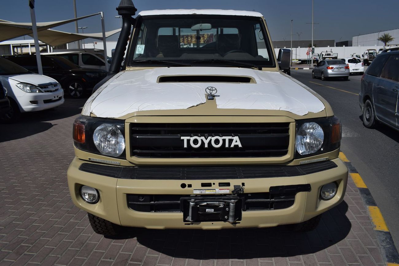 Toyota Land Cruiser Pick Up Toyota Landcruiser S/C Pick Up LX, Diesel, Model:2025