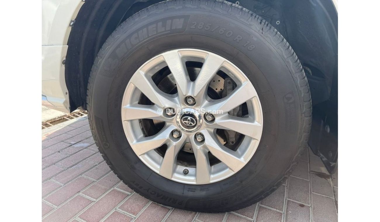 Toyota Land Cruiser GXR GXR V8