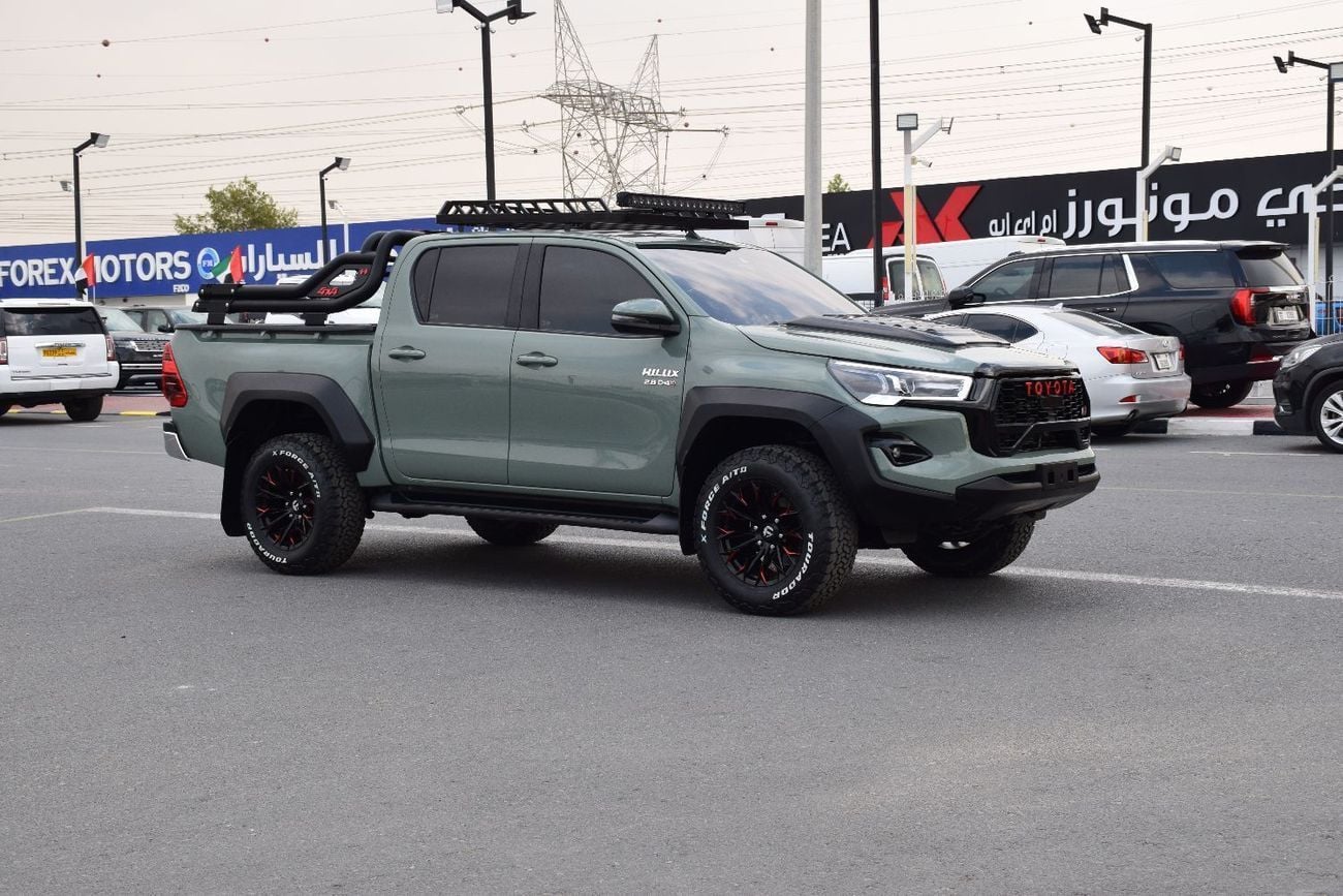 Toyota Hilux 4X4 Diesel 2.8L (Right Hand)