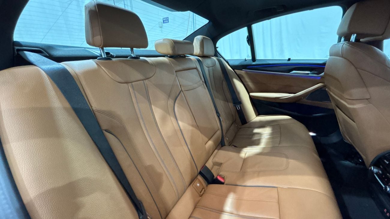 بي أم دبليو 540i 2023 M SPORT | AED 2377/Month | 0 DP | 30 Day Return | Warranty