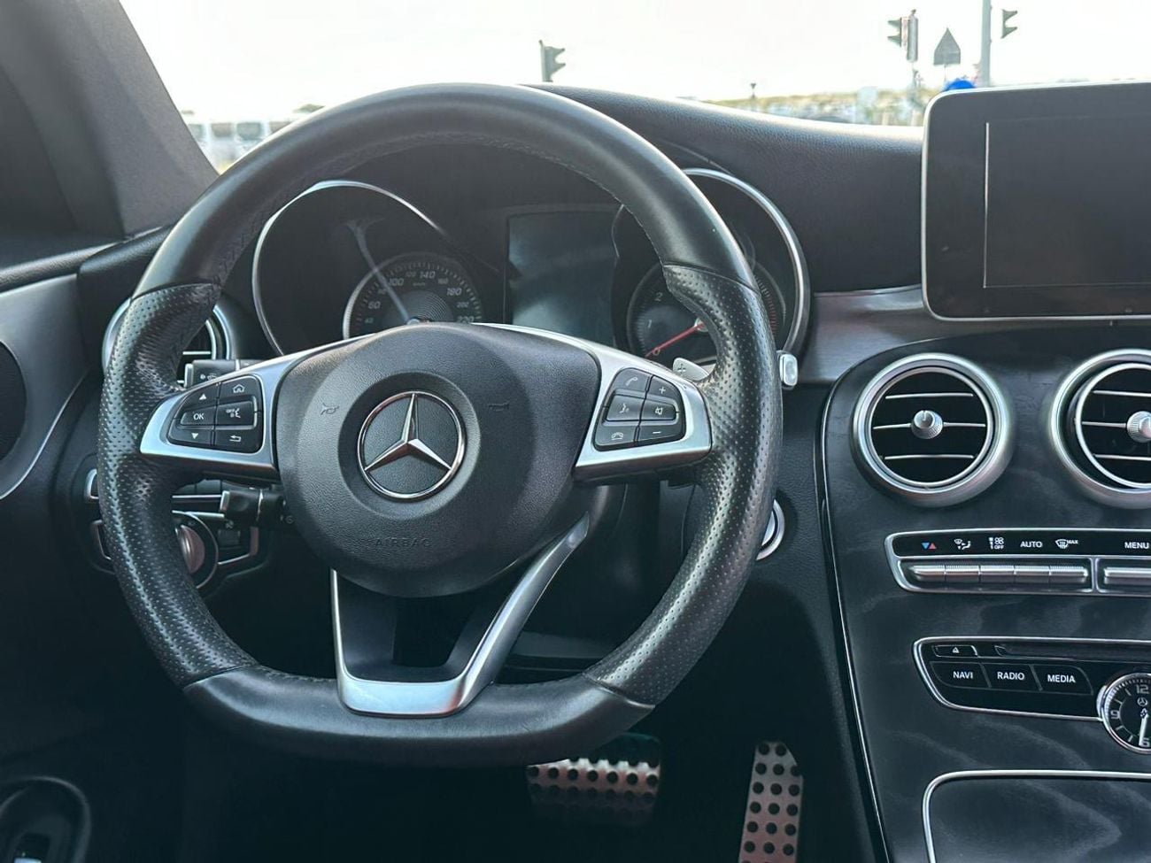 مرسيدس بنز C 200