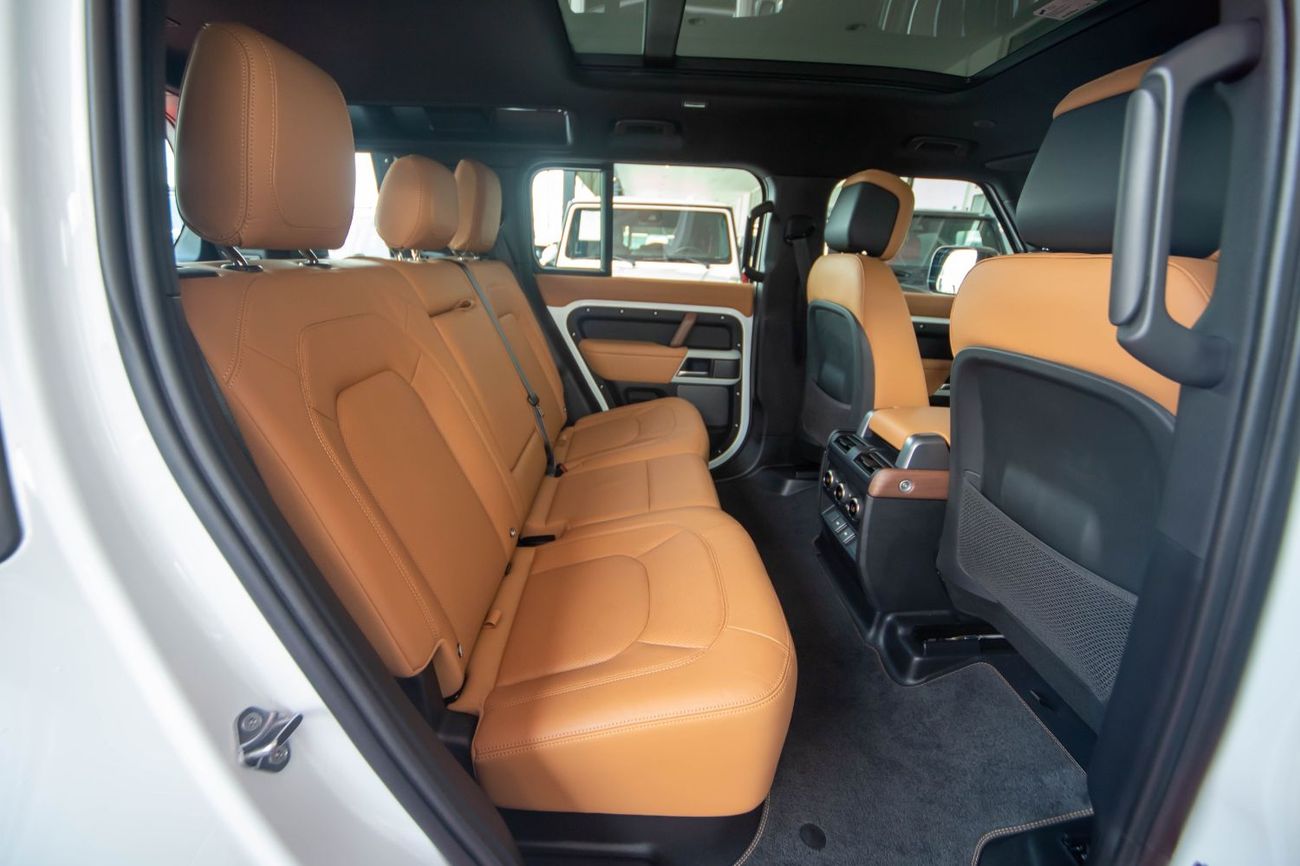 لاند روفر ديفندر P400 90 HSE 3.0L (5 Seater)