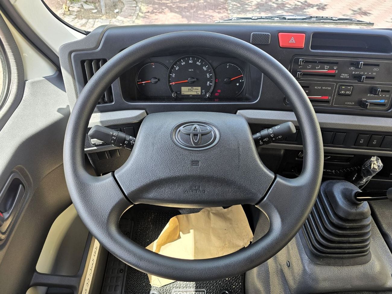 Toyota Coaster Toyota Coaster 2.7l M/T RWD 23 seats Automatic Door white color Gcc Specs 2026 Model 026