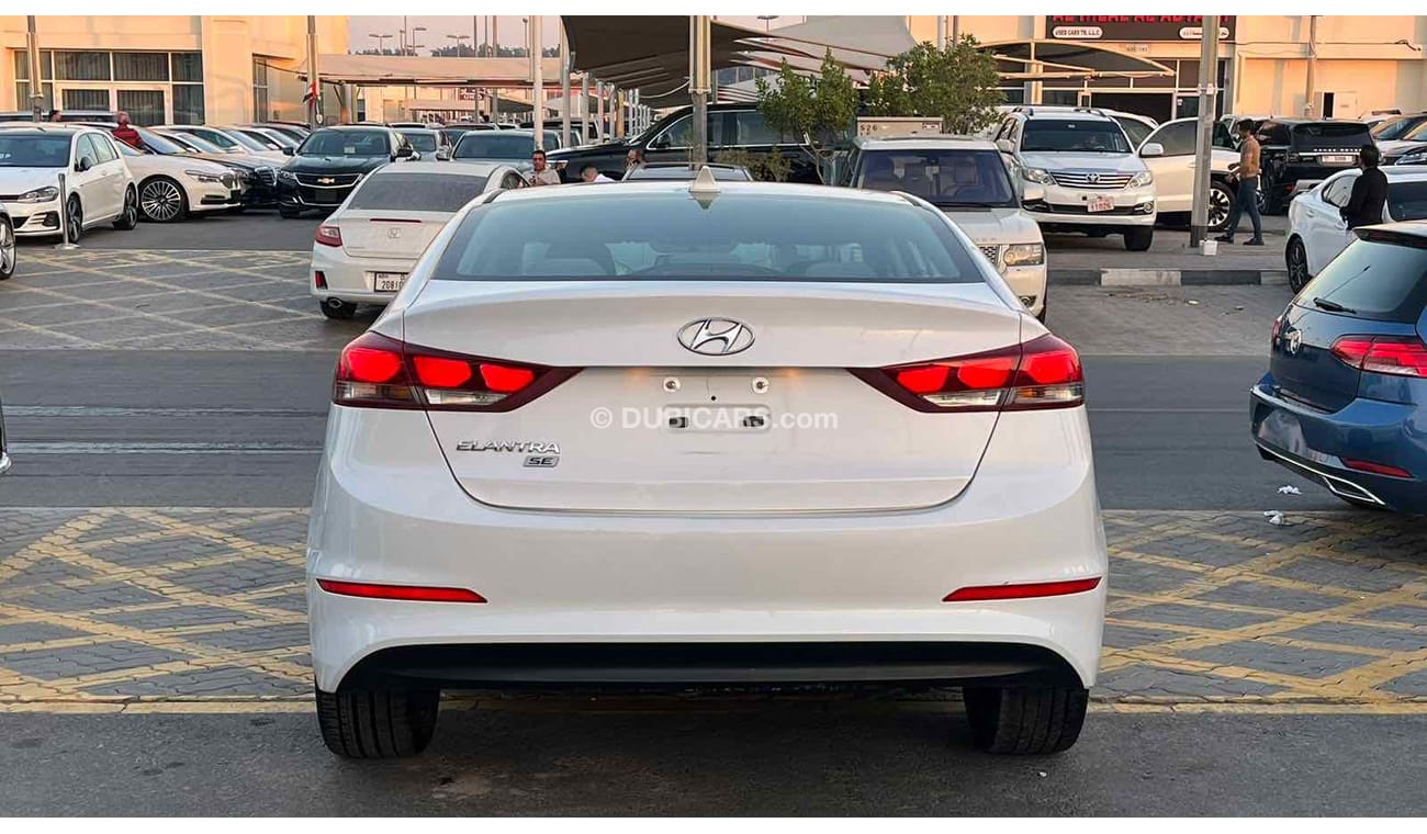 Hyundai Elantra ‏ ‏