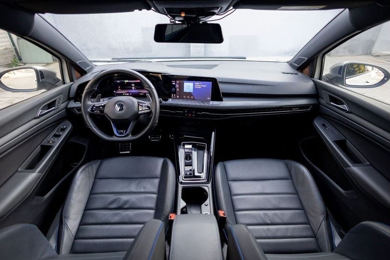 Volkswagen Golf R Volkswagen Golf R 2023 GCC under Agency Warranty and Service Contract with Flexible Down-Payment.