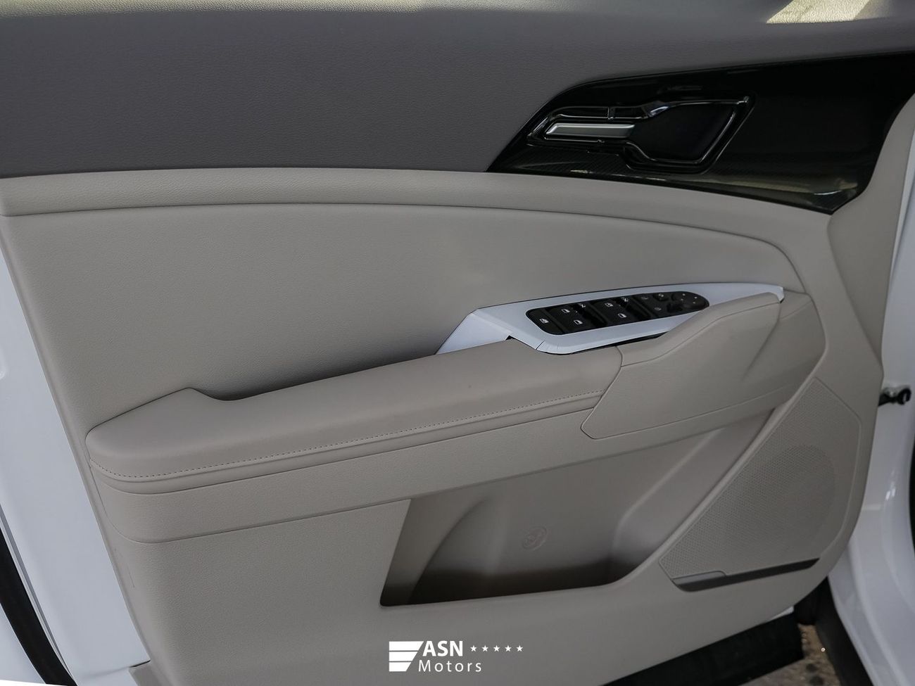 كيا سبورتيج 1.5T Premium Edition FWD (Export Price)