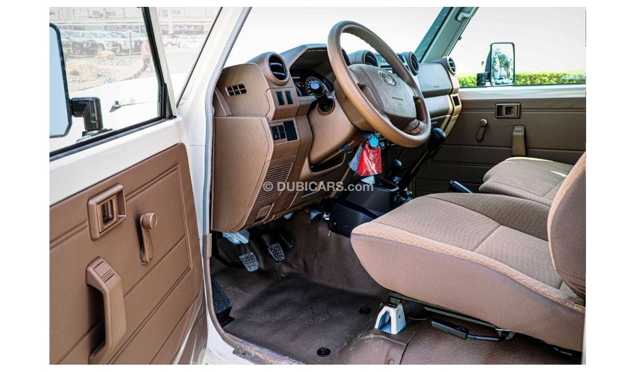 Toyota Land Cruiser 70 2022 Toyota LC78 4.5L Hardtop - 9 STR | AC | Manual
