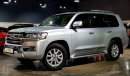 تويوتا لاند كروزر 2016 Toyota Land Cruiser GXR, Warranty, Full History, GCC