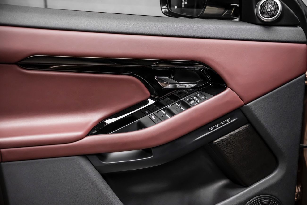 Land Rover Range Rover Evoque P200 R-Dynamic SE 2.0L