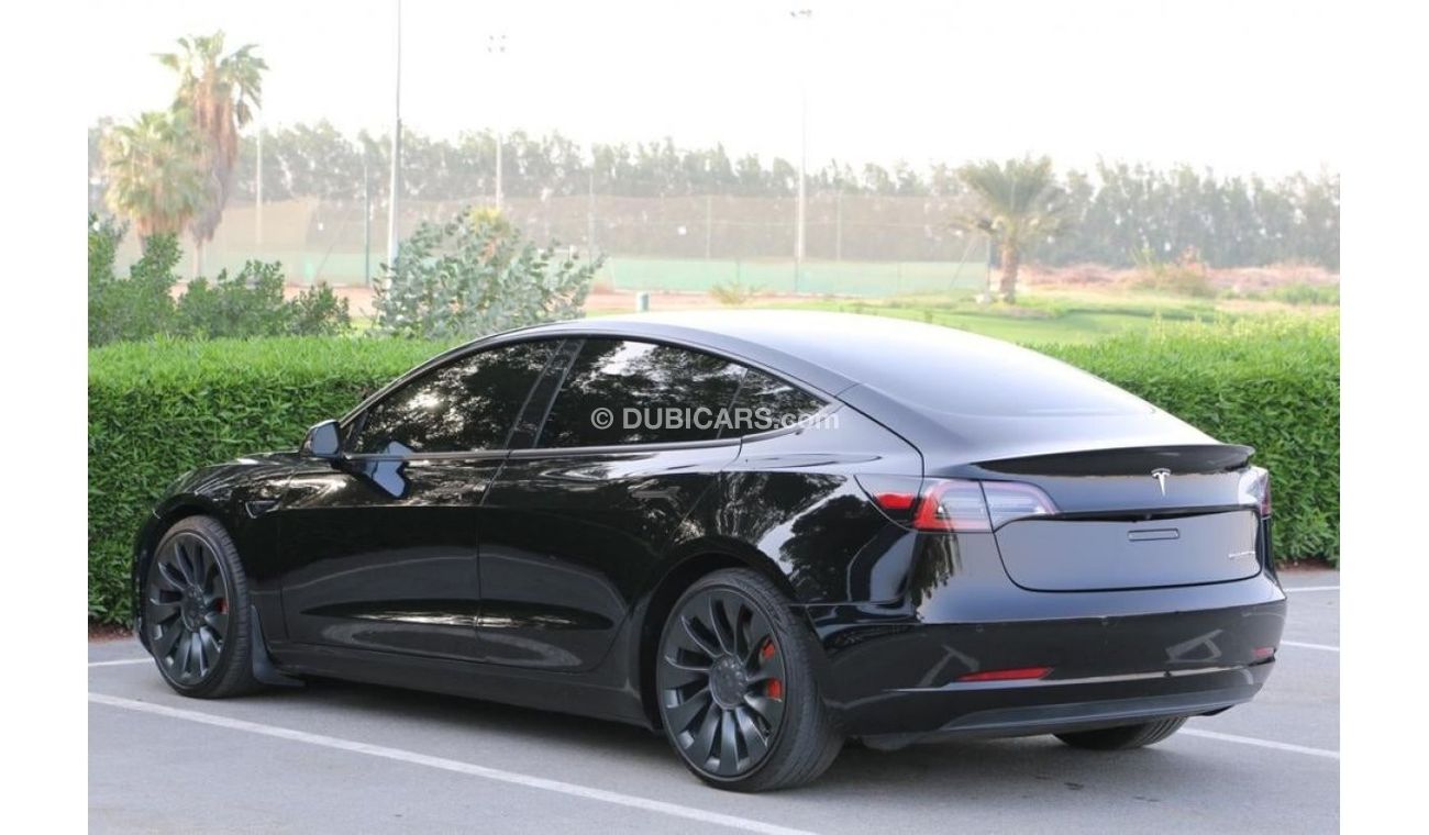 تسلا موديل 3 تيسلا موديل 3 بيفورمنس خليجي 2021