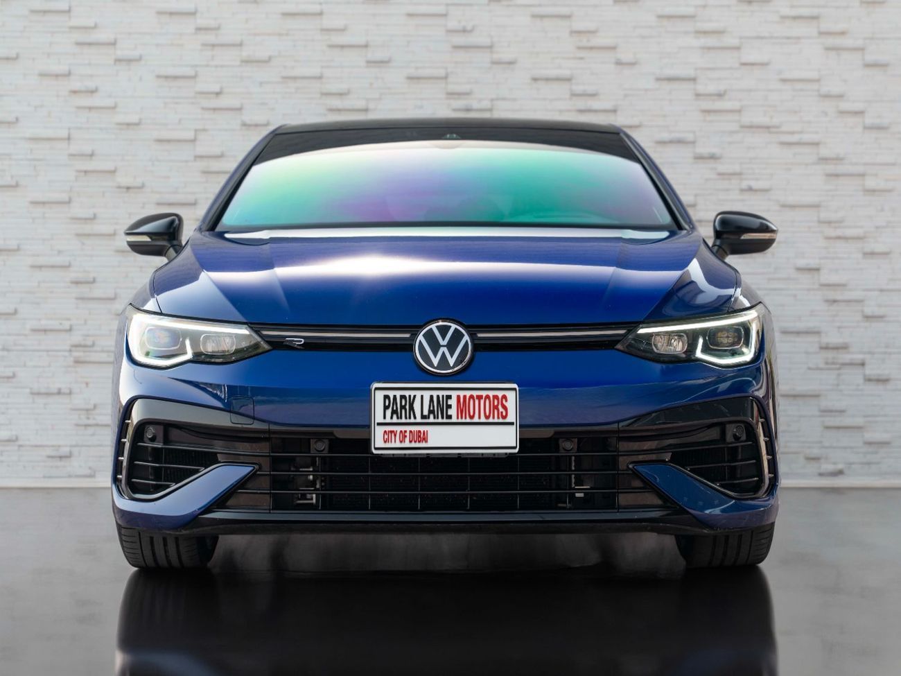 Volkswagen Golf R Base 2.0T