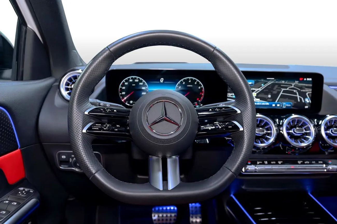 Mercedes-Benz GLA 200 0% Downpayment | AED 2,802 P/M | Gargash Mercedes-Benz Service and Warranty Package