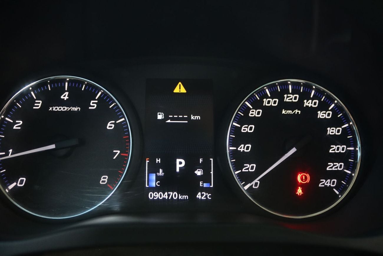 Mitsubishi Outlander GLX HIGHLINE LEATHER ACCIDENTS FREE - GCC - 7STR - 4 WD - PERFECT CONDITION INSIDE OUT