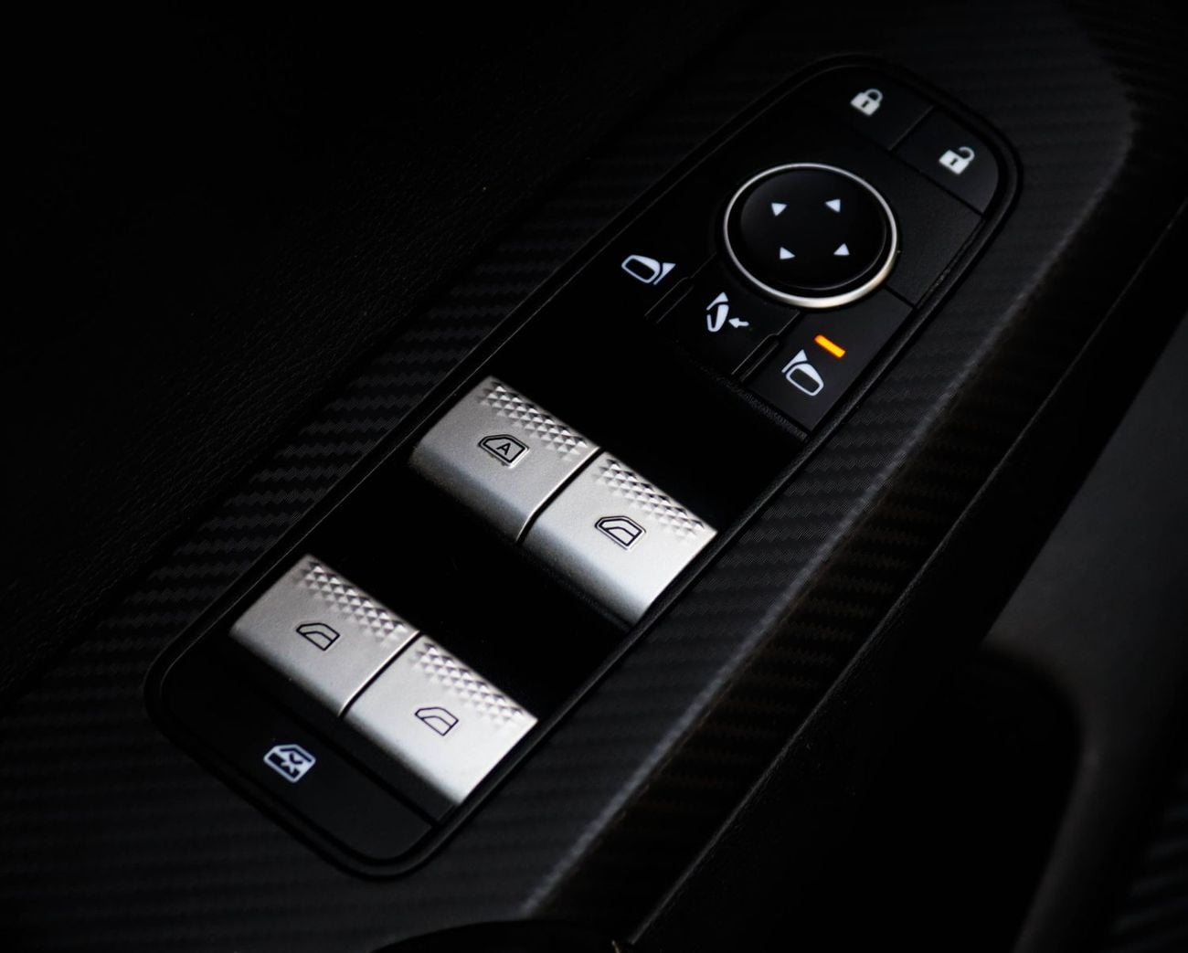 Mitsubishi Outlander GLX Basic 2.4L (5 Seater) ميتسوبيشي أوتلاندر 2023 خليجي GLS  2.4L (5 Seater) بحالة ممتازة