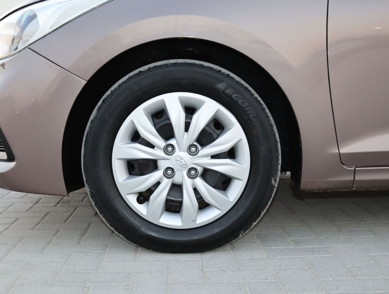 Hyundai Accent Base Hyundai Accent 2019 GCC, in excellent condition, without paint, without accidents