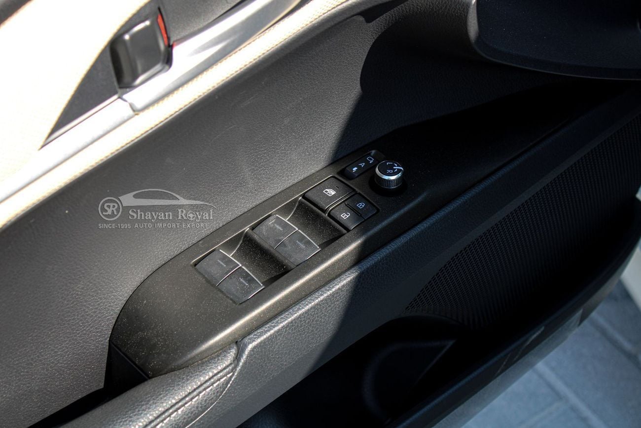 Toyota Camry LE HEV LHD 2.5L HYBRID LE-G FWD AT 2025MY