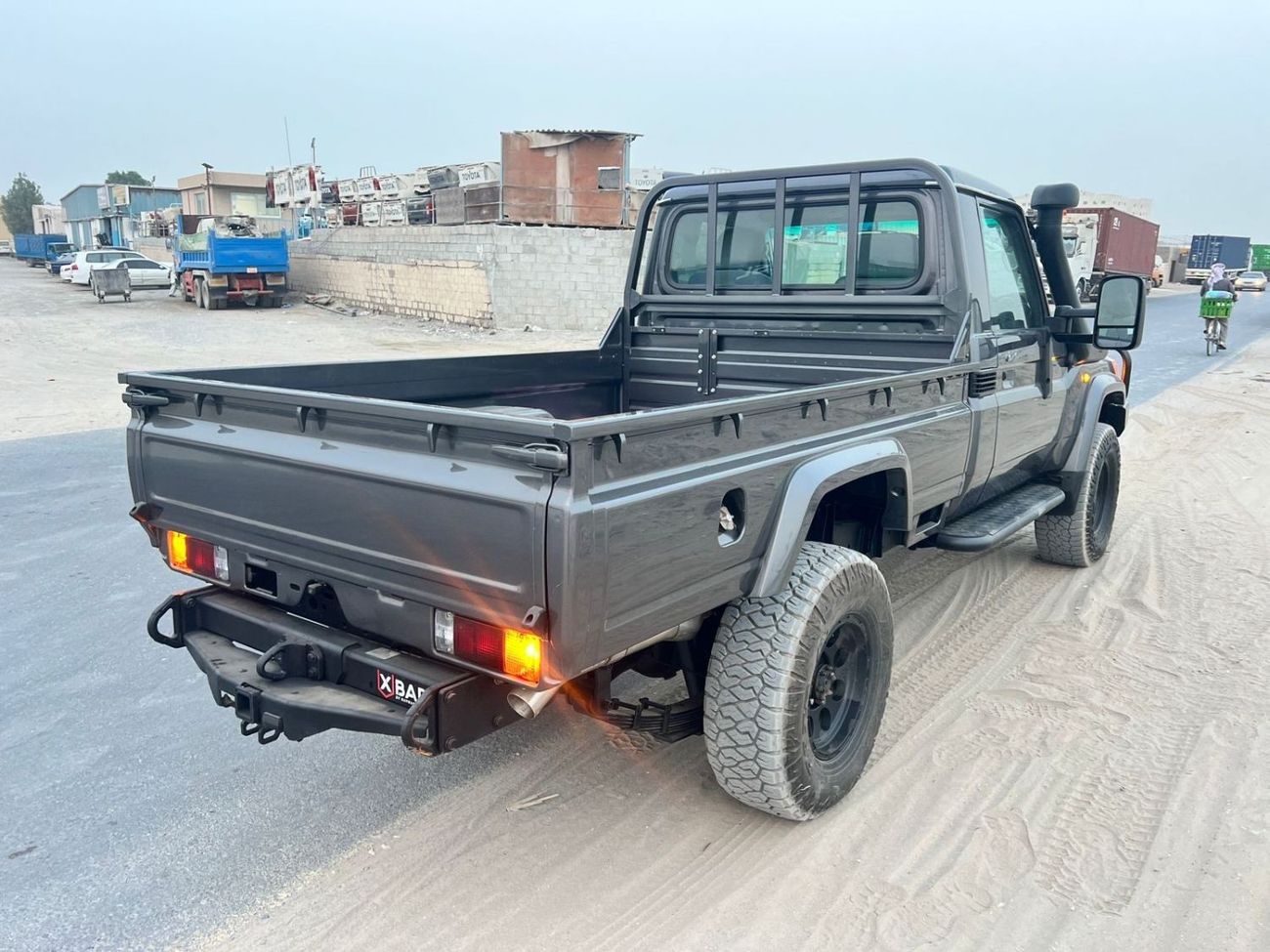 Toyota Land Cruiser Pick Up