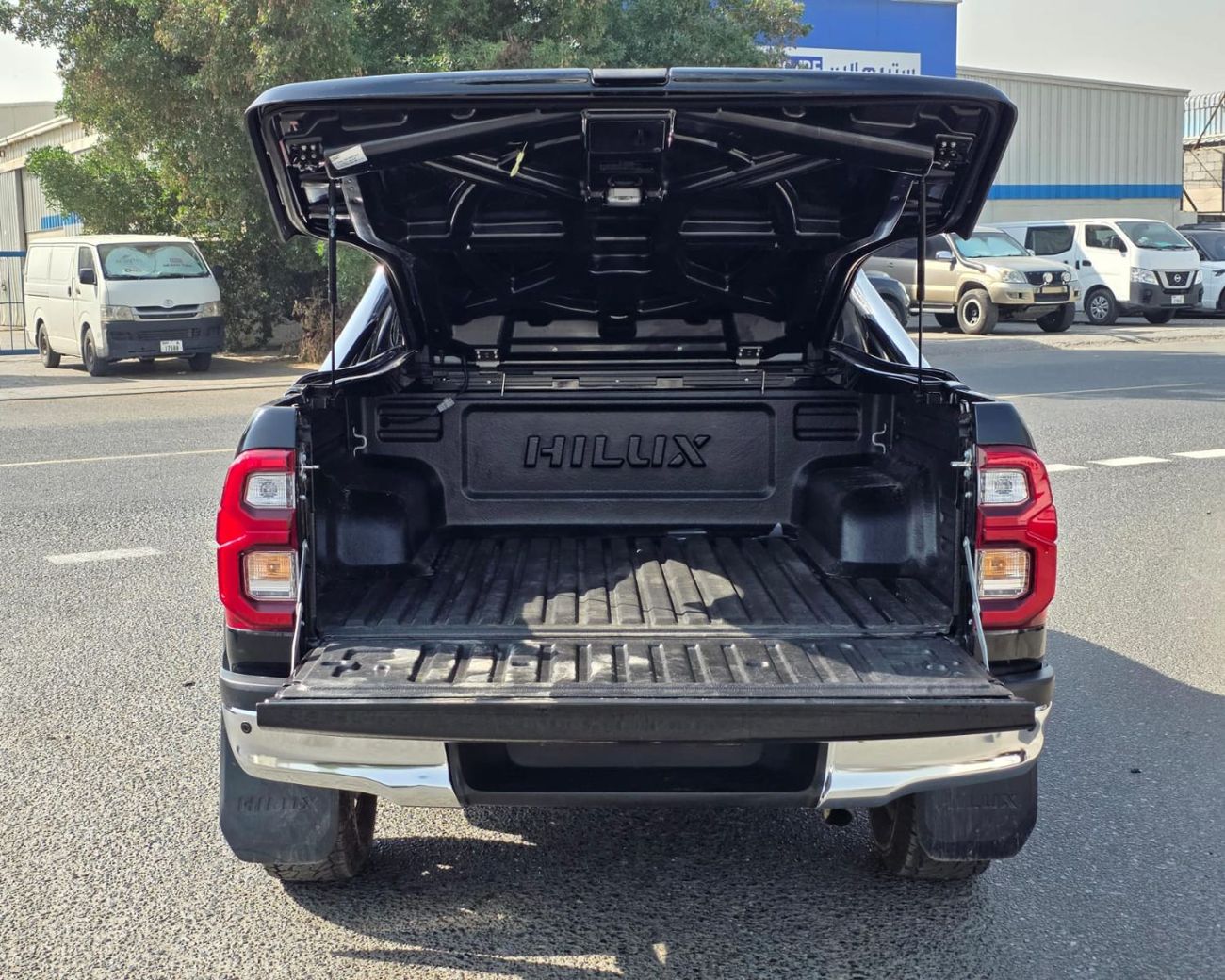 Toyota Hilux RIGHT HAND DRIVE ONLY FOR EXPORT 2.8 LITER SHAPE MODIFIED 2024