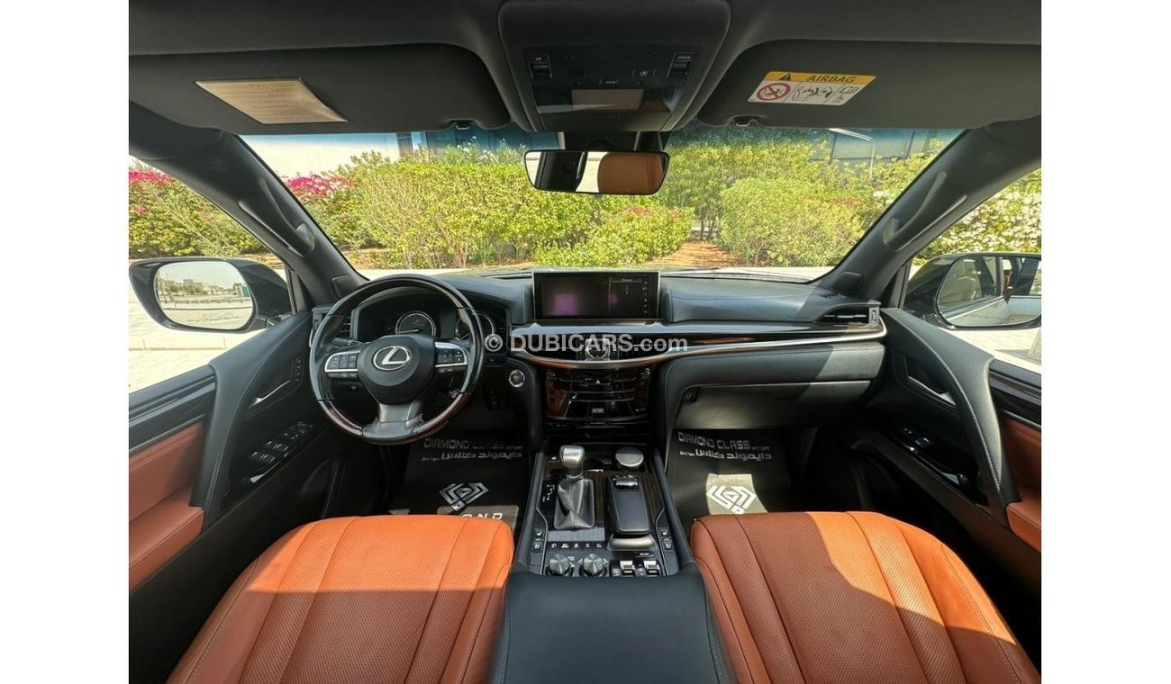 Lexus LX 570 Premier Lexus LX570  Full Option  2017 GCC 65,000 KM Under Warranty