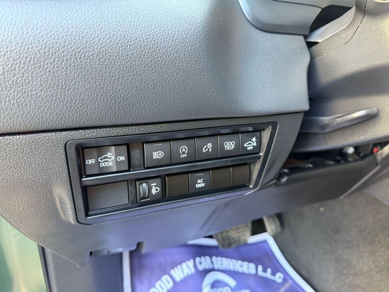 Toyota Tundra TOYOTA TUNDRA LIMITED| 3.5 TWIN TRUBO | FULL OPTION | PANORAMIC | UAE PASS | 4X4