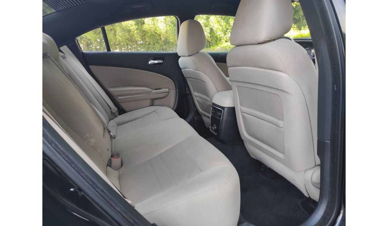 Dodge Charger Dodgy Charger 2013 Gcc V6 full automatic