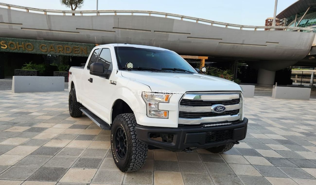 Used Ford F 150 XLT 2017 for sale in Dubai - 620895