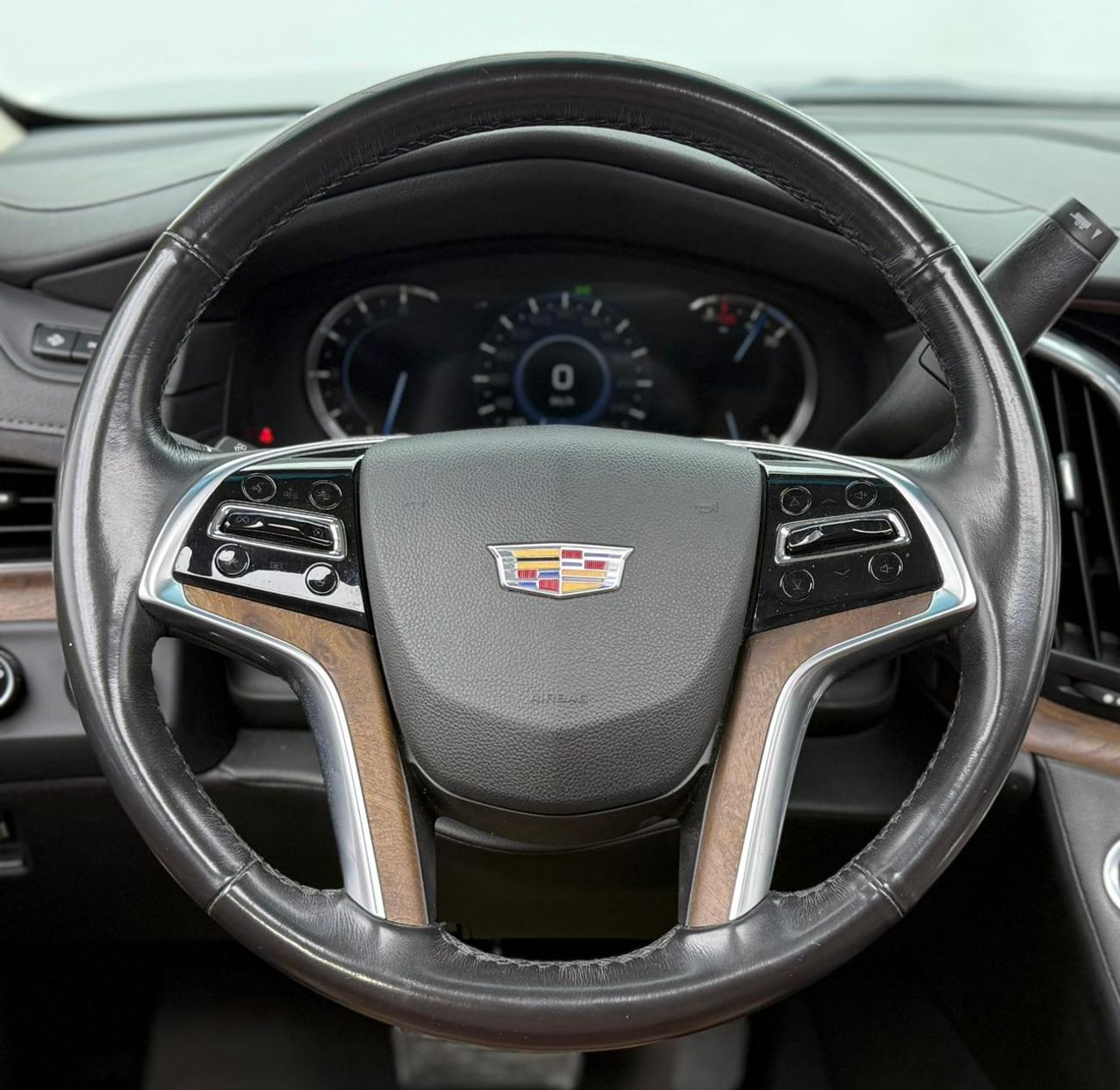 كاديلاك إسكالاد 2019 Cadillac Escalade ESV, 1 Year Warranty Unlimited, Cadillac Full Service History, GCC