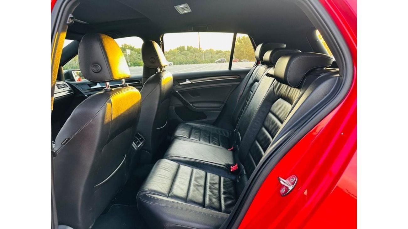 فولكس واجن جولف موديل 2015 خليجي فل مواصفات بانوراما وجلد ومثبت سرعه وتحكم كهربي كأمل ونظام صوت ممتاز وكاميرا خلفيه