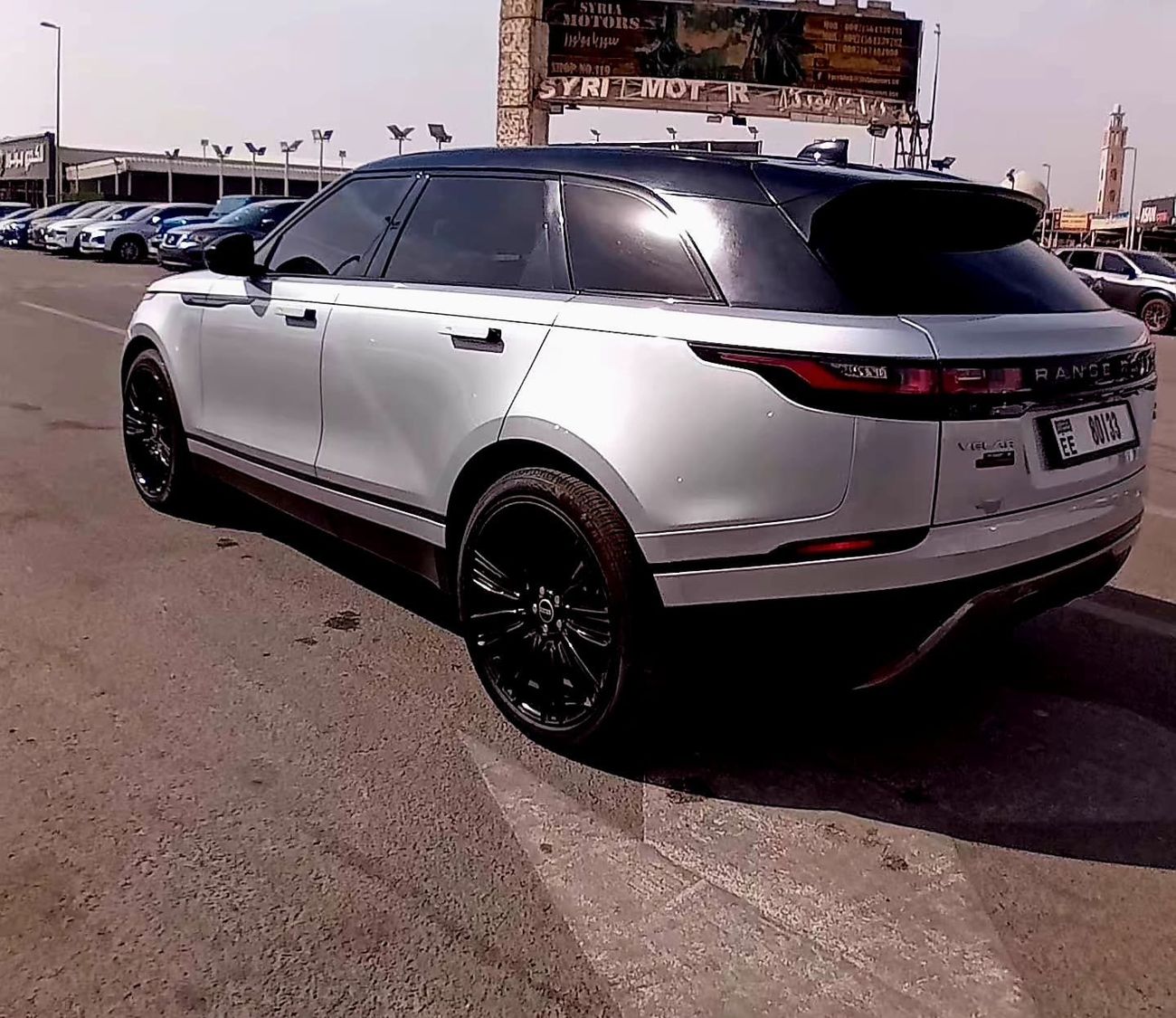 لاند روفر ديفندر P400 110 SE 3.0L (5 Seater)