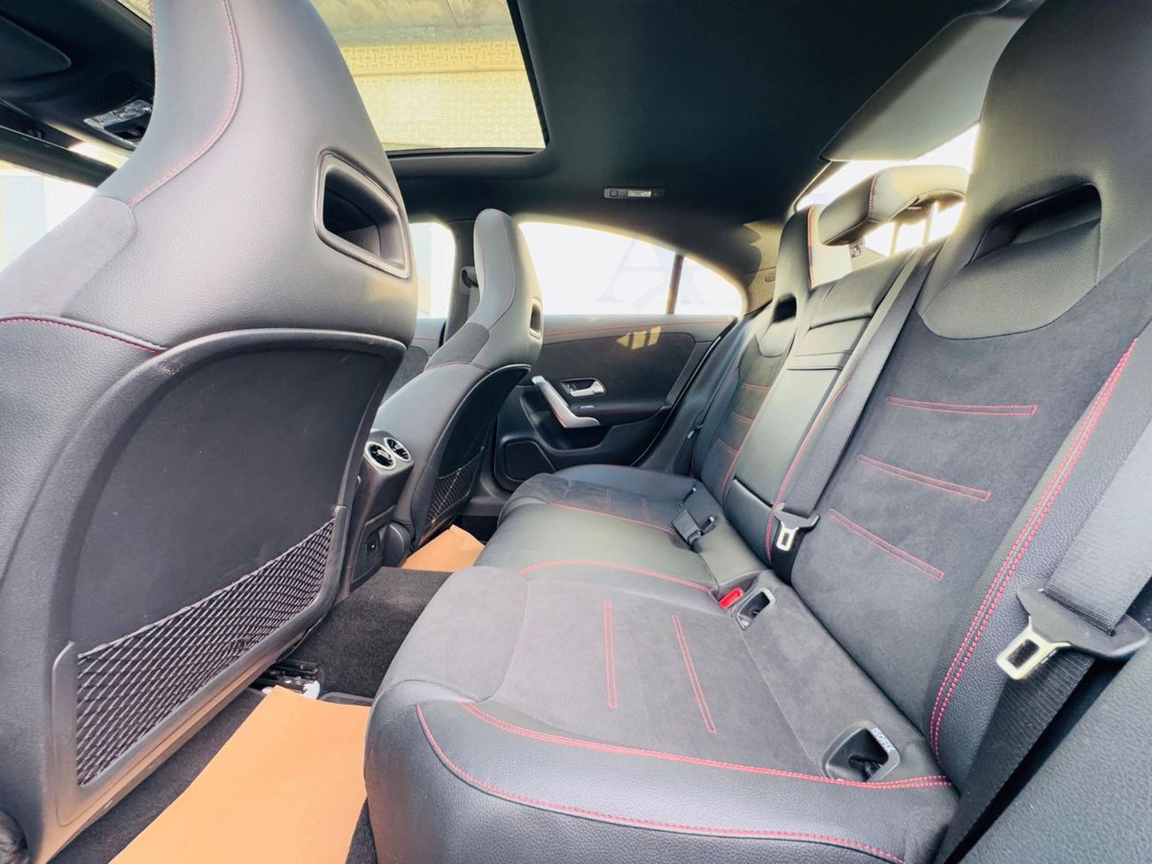 Mercedes-Benz CLA 250 Premium + 2.0L