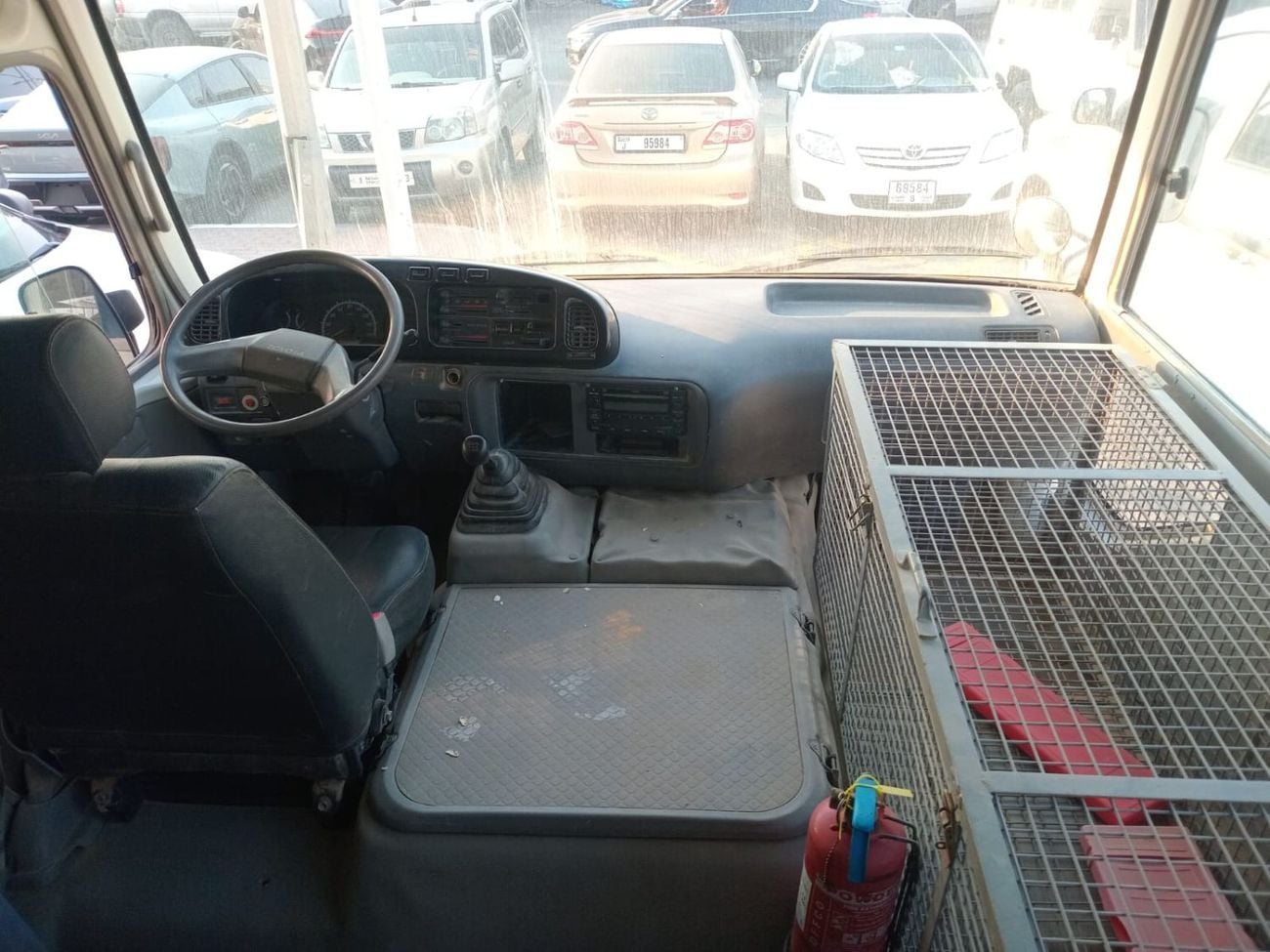 تويوتا كوستر LWB 3.7L DIESEL 26 SEATER MANUAL TRANSMISSION
