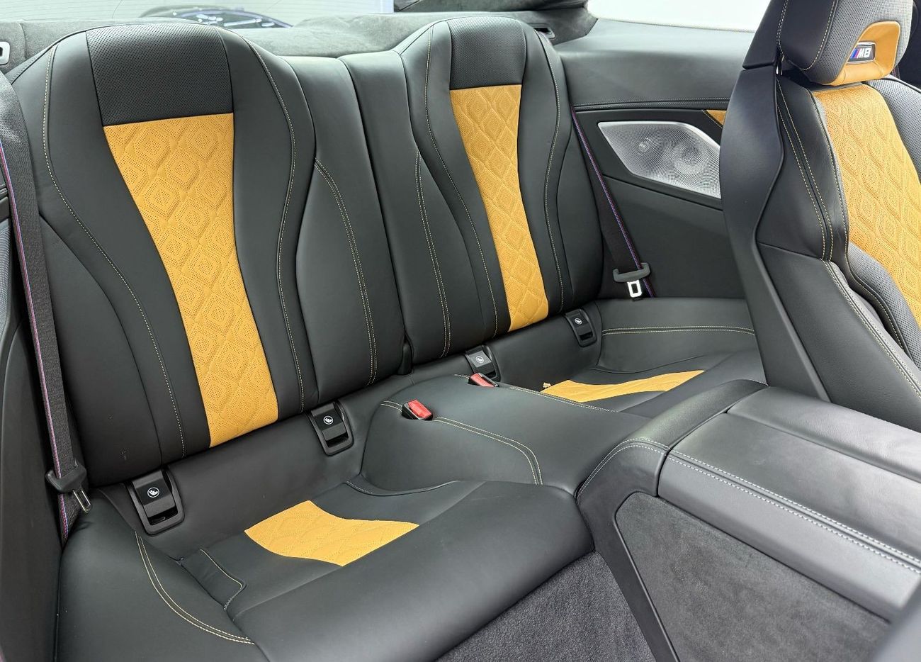 بي أم دبليو M8 Competition 4.4L (617 HP) 2021 BMW M8 Competition Coupe, June 2026 BMW Warranty + Service Pack, Full