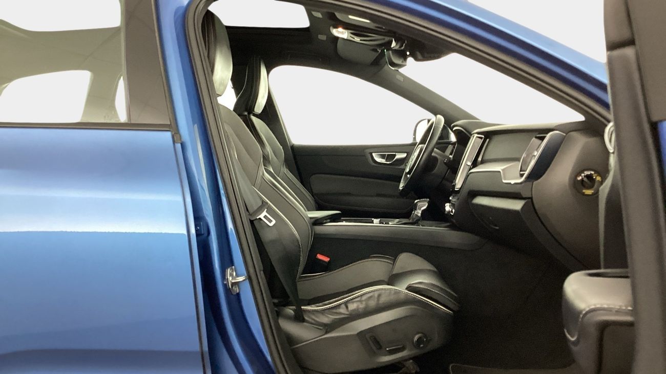 Volvo XC60 R DESIGN | Guaranteed Warranty | 0 Down Payment