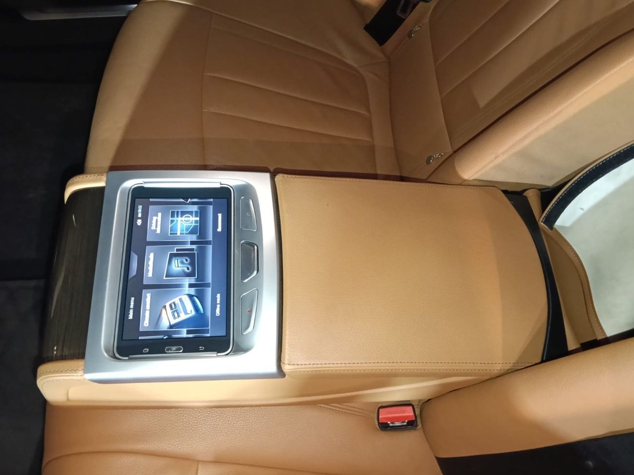 بي أم دبليو 730Li Full option, original paint