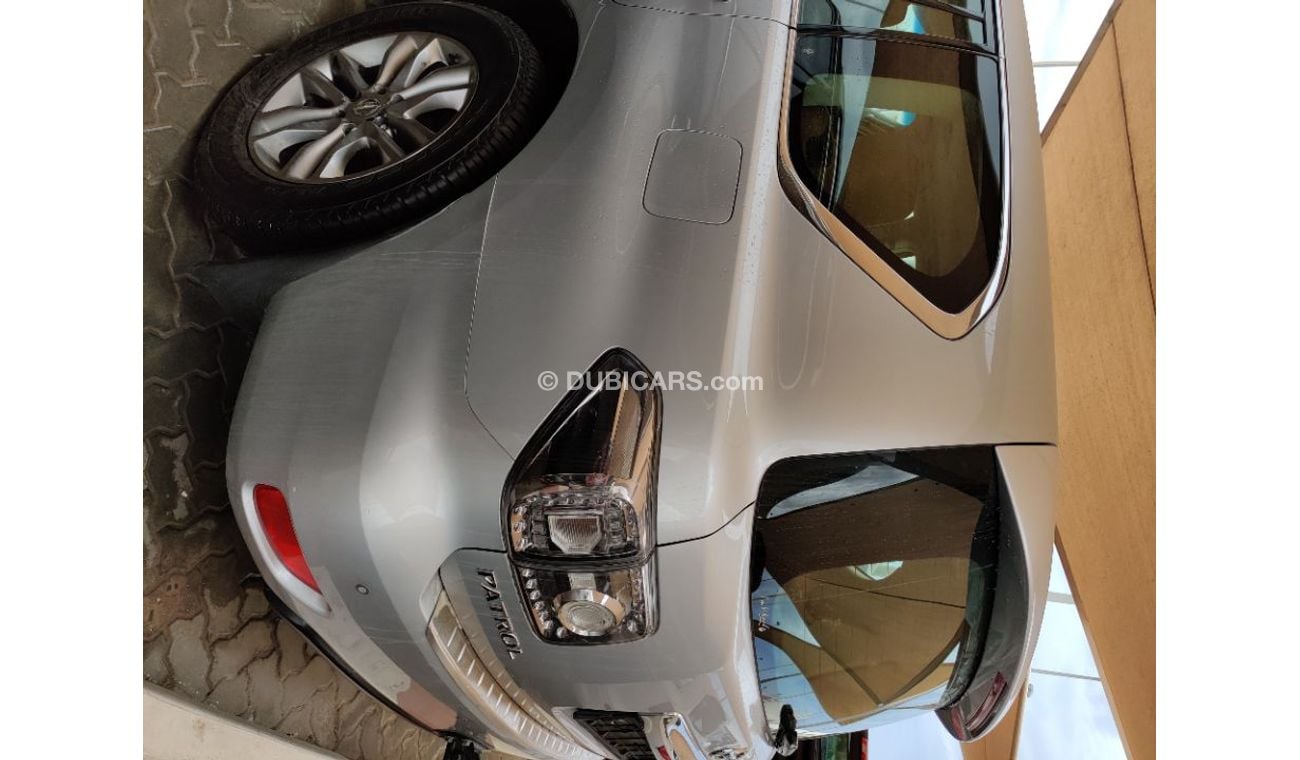 Nissan Patrol 2010 model Full options  Gulf specs