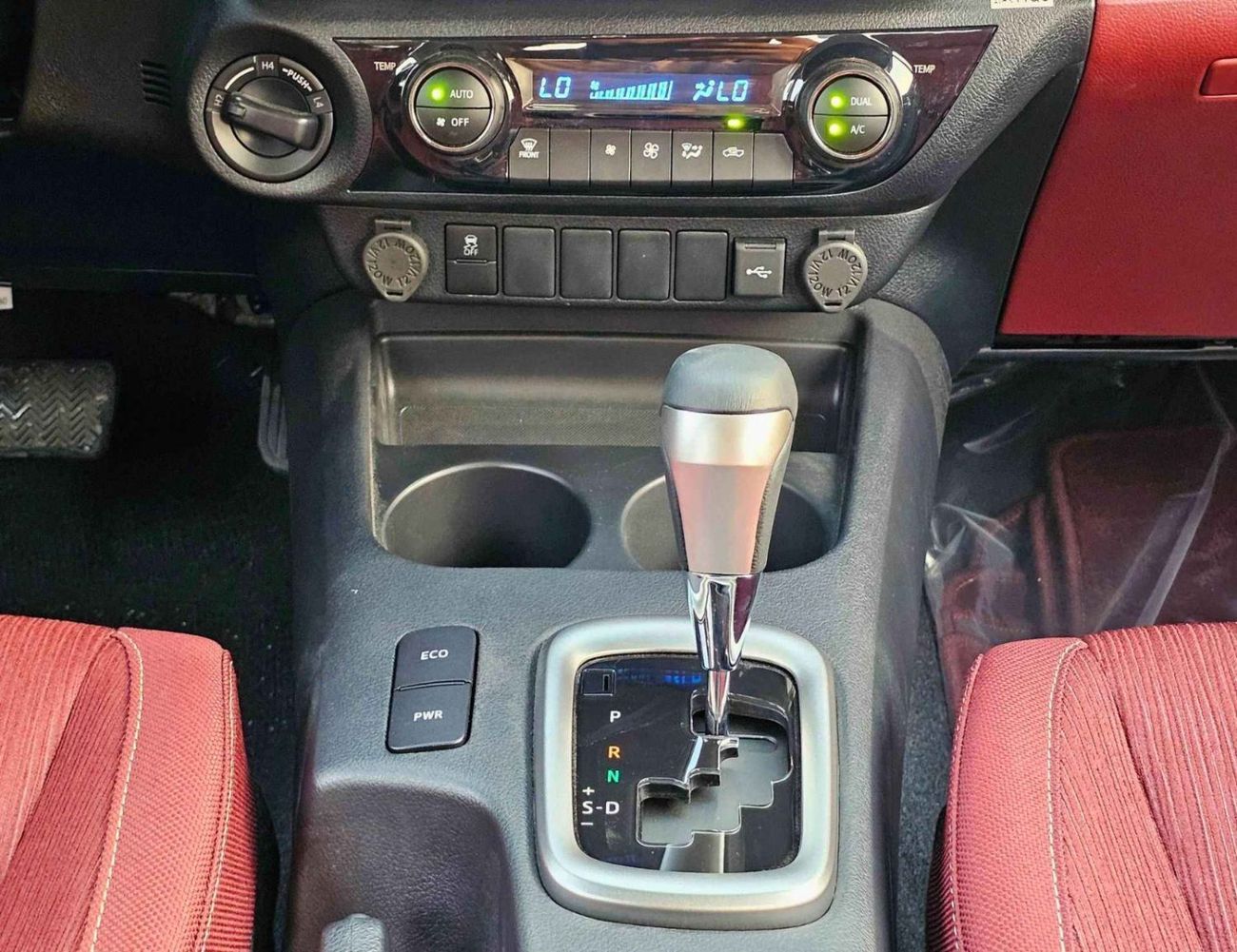 تويوتا هيلوكس SR5 GLXS-V EXL WIDE BODY / 2.7L PETROL A/T / FR&RR CHROME BUMPERS / (CODE#GLXS-V)