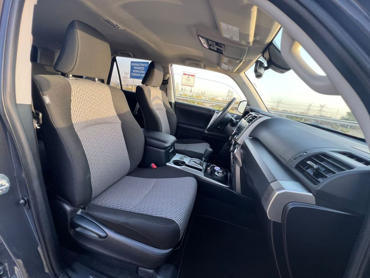 تويوتا Runner4 2024 TOYOTA 4Runner SR5 - Push Start - Electric Seats - Rear Camera - 4wheel 4X4 -