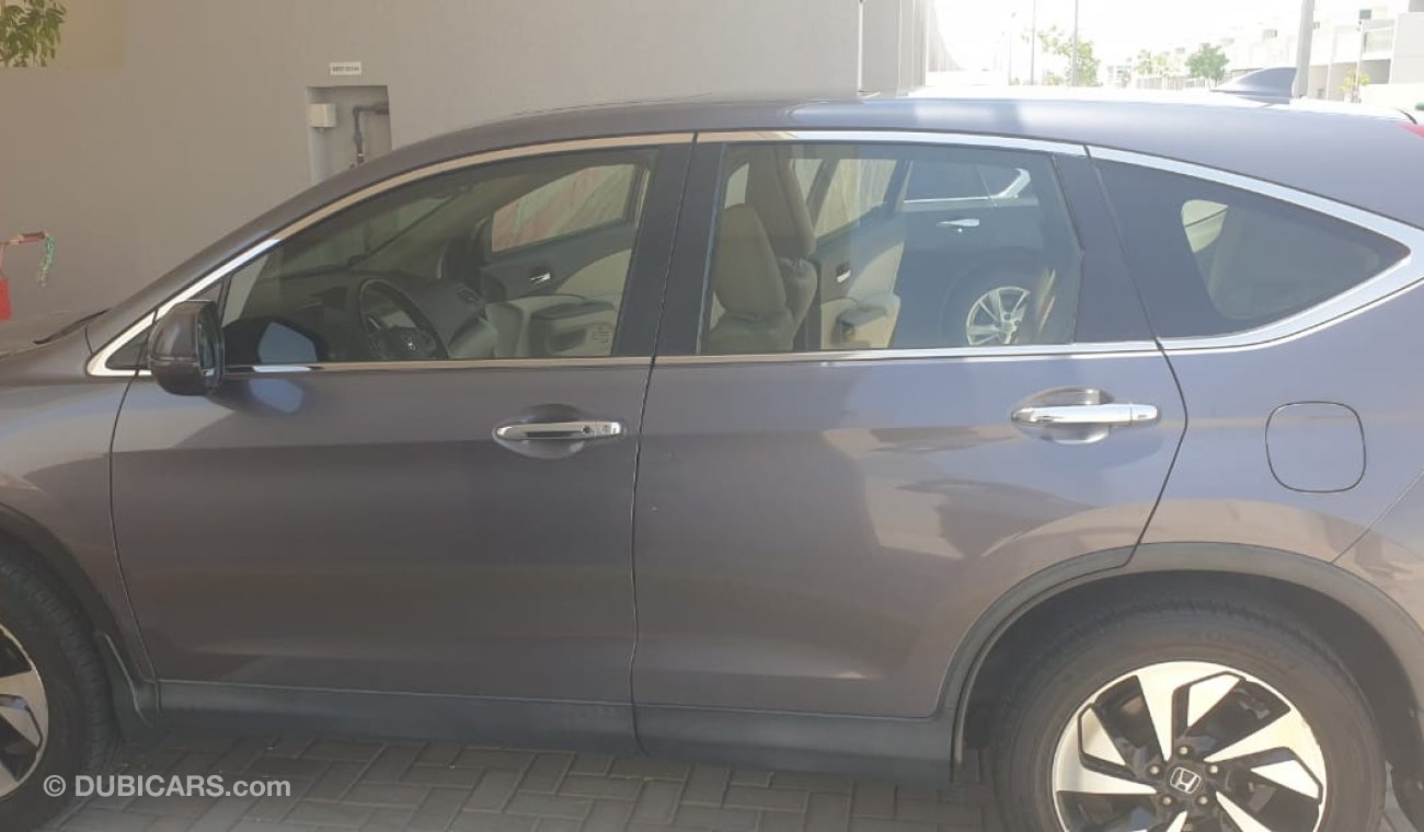 Honda CRV EX I with sun roof 2.4 litres engine