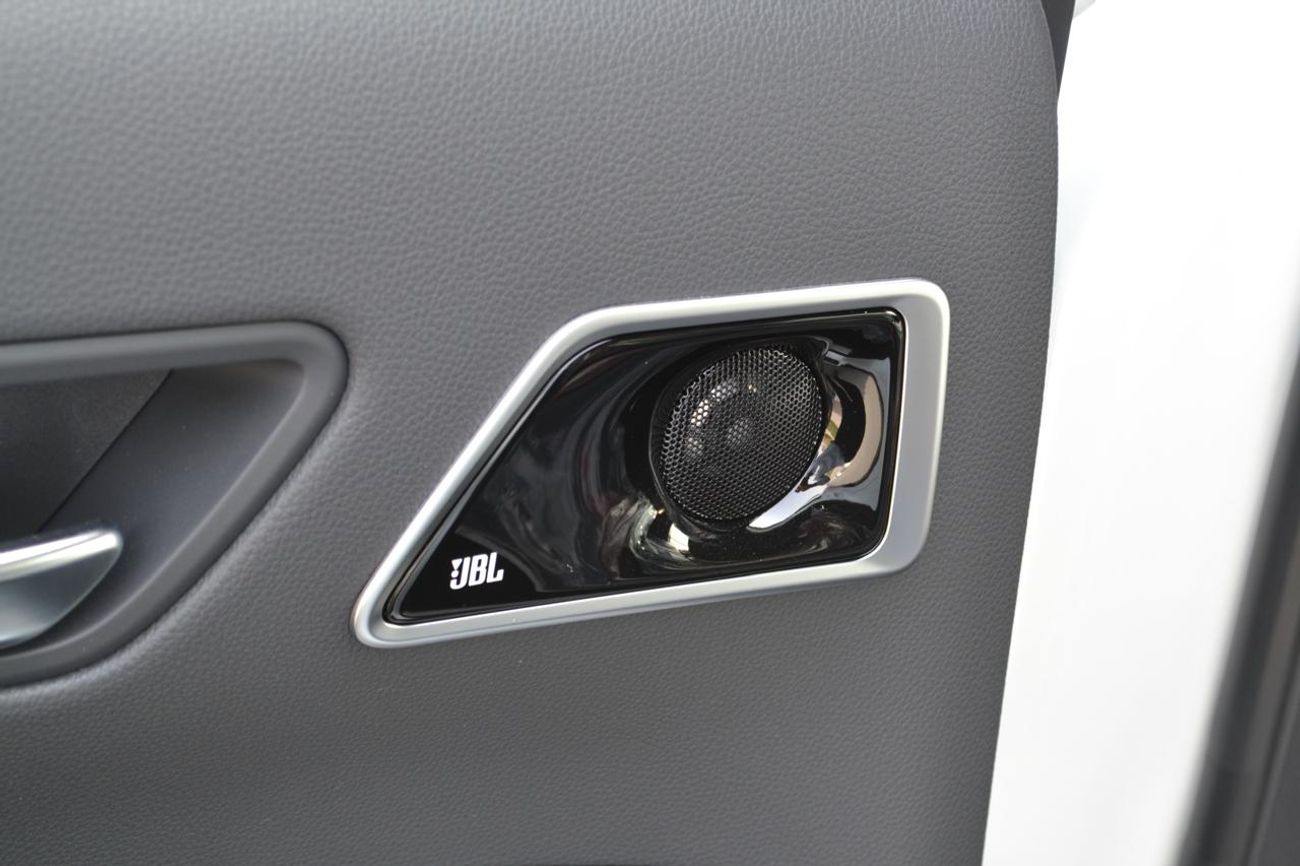 Toyota Land Cruiser VXR 3.5L