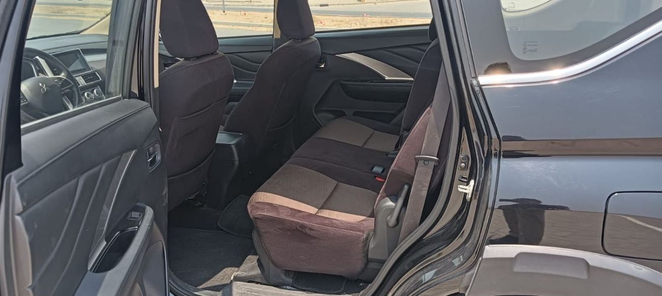 ميتسوبيشي إكسباندر كروس PREMIUM 1.5L 2WD H/L