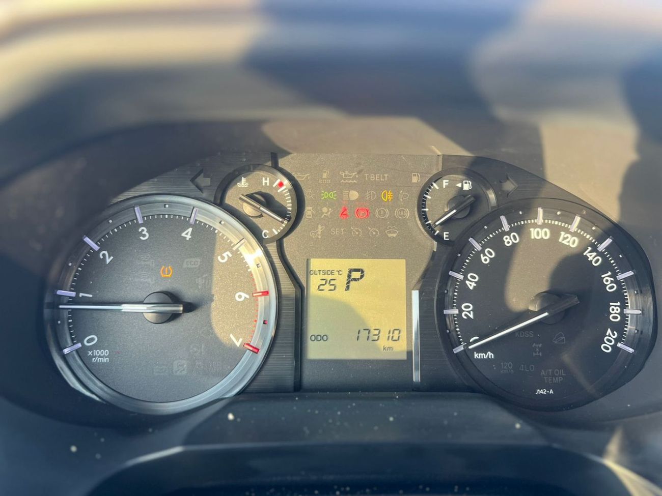 تويوتا برادو 2023  Toyota Prado TX 2.7L V4- AWD 4x4 - GCC - No Accedent - 2key - Rear CAM